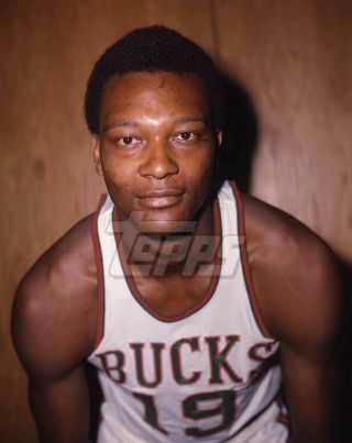 1975 Topps Basketball Aba Nba Color Negative.  Elmore Smith Bucks