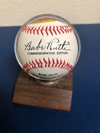 York Yankees Babe Ruth 100th Anniversary 1895 - 1995 Commemorative Baseball