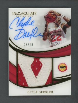 2018 - 19 Immaculate Acetate Clyde Drexler Signed Auto Patch 3/10 Rockets