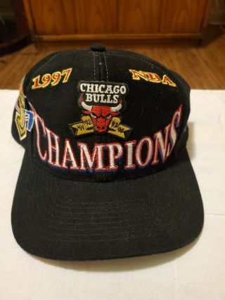 Vintage Bulls Champs 97 Snapback Hat Finals Cap Jordan Blacklogo Athletic