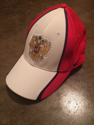 Nike Team Russia National Ice Hockey Cap/hat.  Red&white.  Euc Mens Small.