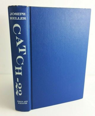 Catch - 22 By Joseph Heller Vintage Edition Book 1961 No Dj Blue Hardcover