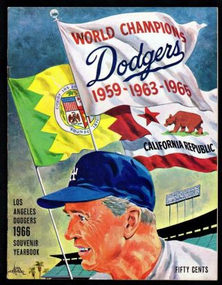 1966 Los Angeles Dodgers Yearbook - Sandy Koufax Don Drysdale Don Sutton
