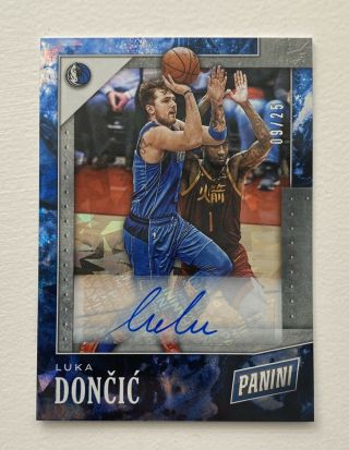 2019 Panini Black Friday Luka Doncic Cracked Ice Auto /25 Sp Ssp Dallas