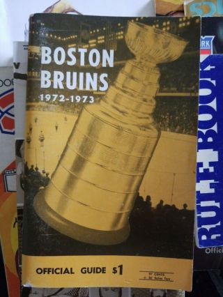 1972 73 BOSTON BRUINS Media Guide Yearbook John BUCYK Bobby ORR Phil ESPOSITO 2