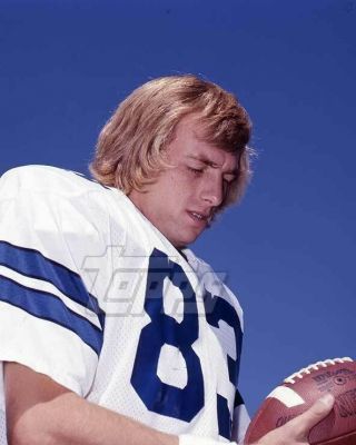 1975 Topps Football Card Color Negative.  Golden Richards Cowboys