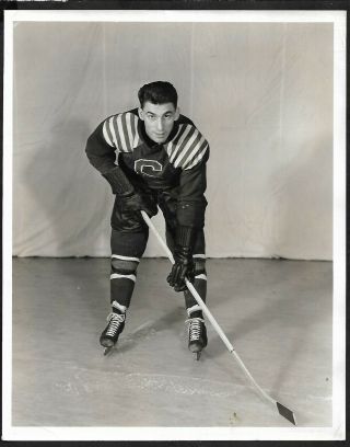 Hockey Photo: George Agar,  1940 