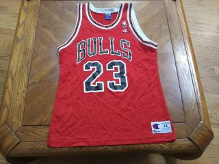 Michael Jordan 23 Chicago Bulls,  Champion Jersey,  Size 44 Red Jersey