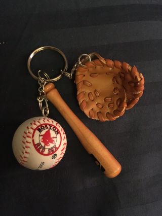 Boston Red Sox Vintage Keychain Baseball Bat Glove
