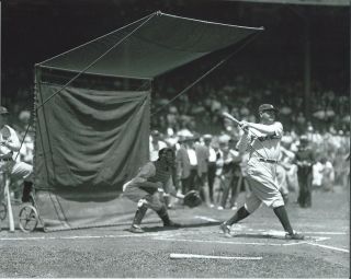Babe Ruth - 11 " X 14 " Photo - 1927 - York Yankees