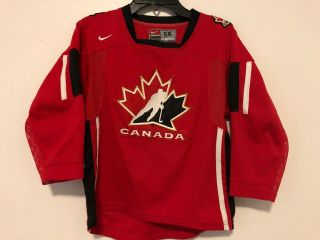 Nike Canada National Team Hockey Jersey Size Youth Child 6x Red