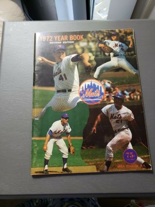 1972 York Mets Official Yearbook Shea Stadium