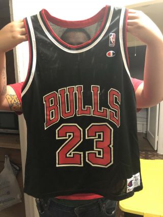 Chicago Bulls 23 Michael Jordan Vintage Champion Jersey Size 44