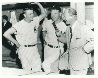 Mickey Mantle,  Roger Maris Yankees Announcer Red Barber 8x10 Photo