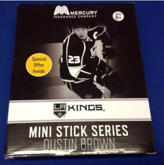 2014 - 15 Dustin Brown Los Angeles Kings Mini Stick & Base Stanley Cup Champ Nib