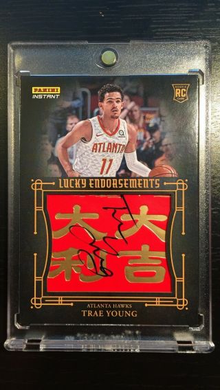 Trae Young 2018 - 19 Panini Instant Luck Endorsements Rookie Auto 7/10