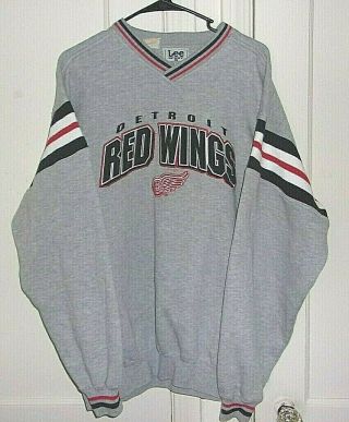 Lee Sport Mens Large Embroidered Detroit Red Wings Striped Sweatshirt
