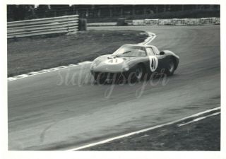 David Piper 41 Brands Hatch (1966) 275lm Ferrari Racing B&w Photo 4.  93 " X 3.  56 "