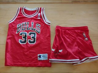 Chicago Bulls Champion Scottie Pippen Jersey & Shorts Youth M
