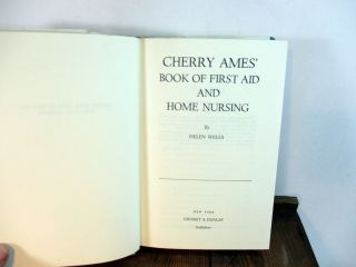Cherry Ames Book Of First Aid And Home Nursing Helen Wells 1959 First Edition 3