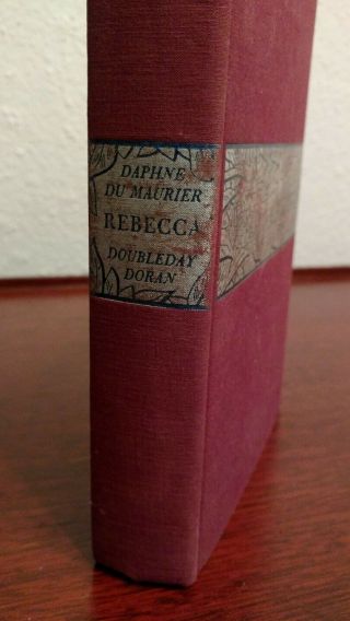 First Edition/ Early Printing Daphne Du Maurier Rebecca Hardback Great Gift Idea