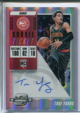 2018 - 19 Contenders Optic Trae Young Rookie Auto Holo