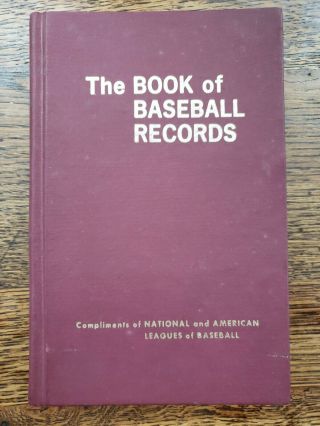 Vintage 1976 The Book Of Baseball Records