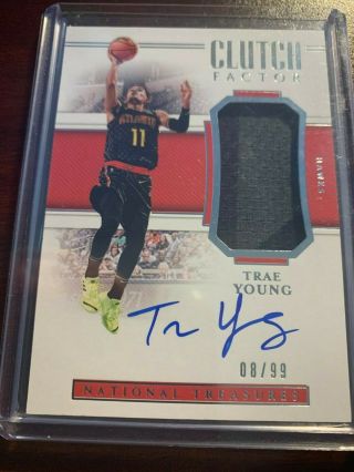 2018 - 19 Panini National Treasures Trae Young Clutch Factor Rc Auto 8/99
