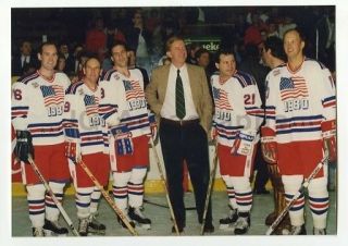 1980 U.  S.  Olympic Hockey Team - Miracle On Ice - Vintage Peter Warrack Candid