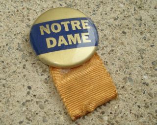 Vintage 1940s Notre Dame College Football Pinback Button Old 1.  25 