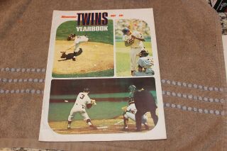 1967 Minnesota Twins Mlb Baseball Yearbook