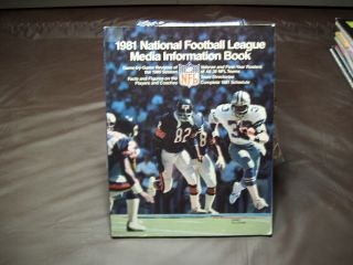 1981 National Football League Media Information Book Paperback Tony Dorsett