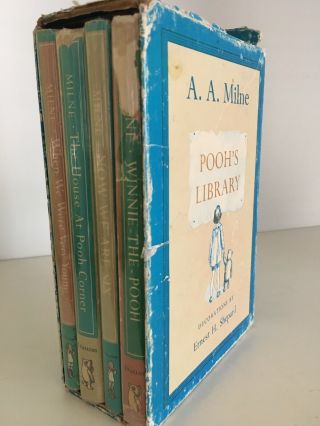 Vintage Winnie - the - Pooh Boxed Set 4 Volumes Dust Jackets Library Bound A A Milne 3