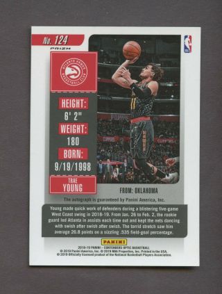 2018 - 19 Contenders Optic Rookie Ticket Red Trae Young Hawks RC AUTO 17/149 2