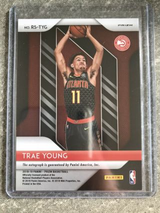 2018 - 19 Prizm TRAE YOUNG Red Scope Asia Choice Autograph RC Rookie 2
