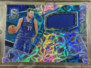 2018 - 19 Spectra Luka Doncic Rookie Patch Auto Rpa Rc Jersey Autograph Blue /99