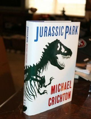 Jurassic Park Michael Crichton 1990 First Edition/printing.