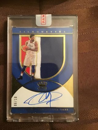 2018 19 Joel Embiid Panini Crown Royale Silhouettes Patch Auto Prime 6 / 10