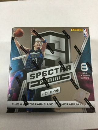 2018 - 19 Panini Spectra Basketball Factory Hobby Box