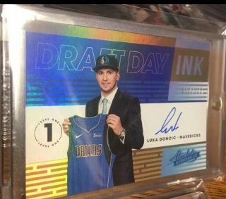 Luka Doncic 2018 - 19 Panini Absolute Draft Day Ink Rookie Auto Rc 17/125 Mavs 