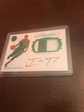 2016 - 17 Flawless Isaiah Thomas Emerald Momentous Patch Auto 2/3 Celtics 1/1