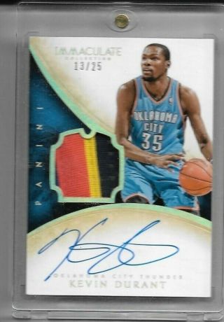 2014 - 15 Immaculate Patch Auto Kevin Durant D/ 25