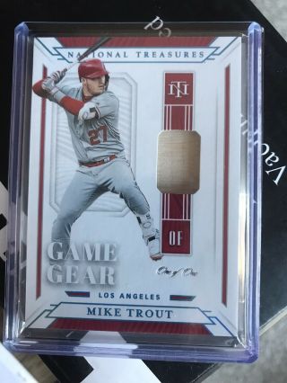 2019 National Treasures Mike Trout Game Gear Bat Relic 