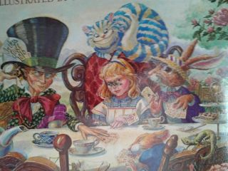 Vintage First Edition Alice in Wonderland Lewis Carroll Michelle Wiggins 3