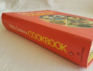 Vintage 1976 Betty Crockers Pie Cover Cookbook 5 Ring Binder 28th Printing 2
