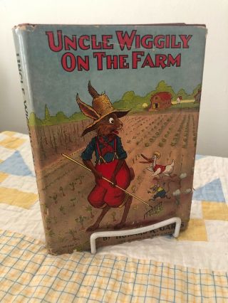 Uncle Wiggily On The Farm By Howard R.  Garis Hardcover Dust Jacket 1939