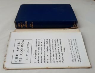 1935 Edition.  THE SPELL OF LONDON.  HV Morton.  Methuen & Co.  Pre - WW2 English Life 3
